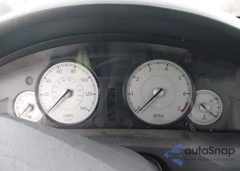 2006 Chrysler 300 Touring from USA, damaged, VIN 2C3KA53G26H246889